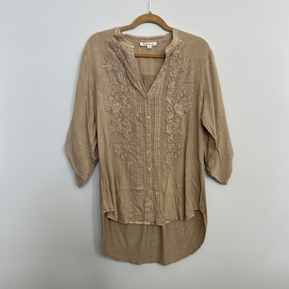 Solitaire Tan Embroidered Women's Top